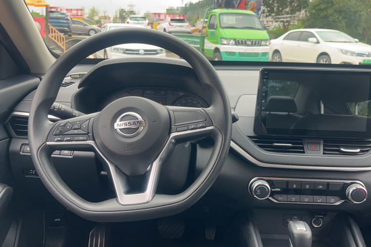 日产 天籁 2021款 2.0L XE 专享版局部细节13