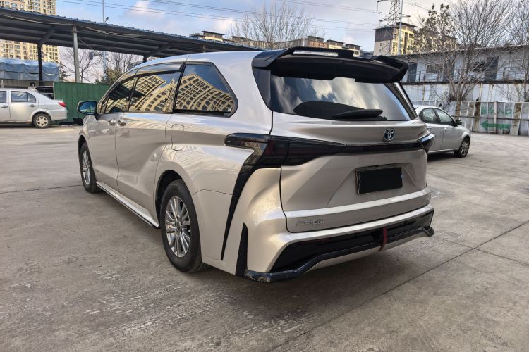 丰田 赛那SIENNA 2021款 2.5L混动 舒适版车身外观6006