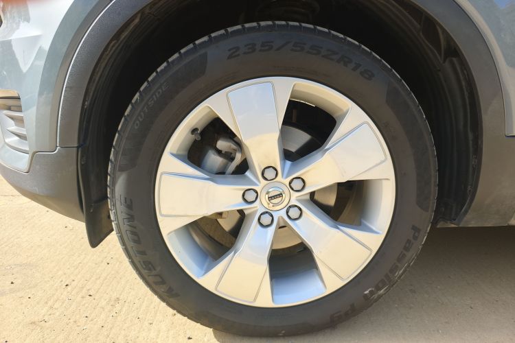 沃尔沃XC40 2020款 T3 智行时尚版车身外观6012