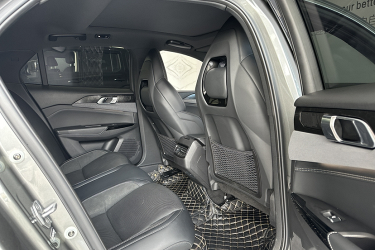 领克03 2022款 2.0TD DCT劲Pro中控内饰7009