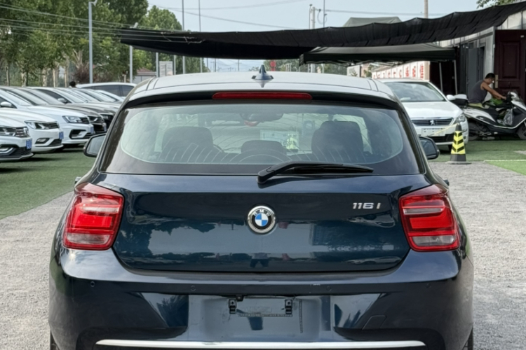 宝马1系(进口) 2013款 改款 116i 都市型车身外观6005