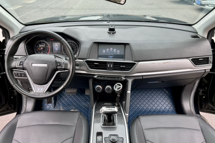 哈弗H6 2018款 蓝标 运动版 1.5T 自动两驱精英型中控内饰7003