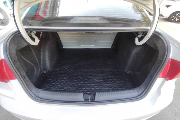 大众 桑塔纳 2021款 1.5L 手动风尚版局部细节23