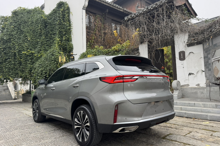 星途凌云 2024款 300T 两驱星耀版车身外观6006