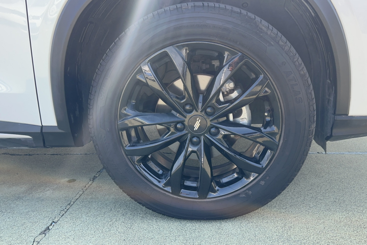 长安欧尚X5 PLUS 2023款 改款 1.5T DCT先锋型车身外观6003