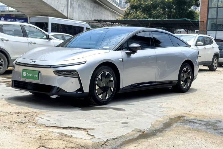 小鹏P7+ 2024款 超长续航 Max车身外观1