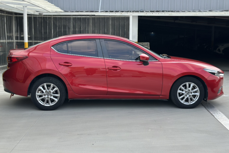 马自达3 昂克赛拉 2017款 三厢 1.5L 手动舒适型 国V车身外观6002