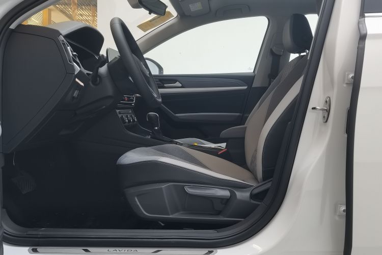 大众 朗逸 2024款 300TSI DSG满逸版中控内饰7001