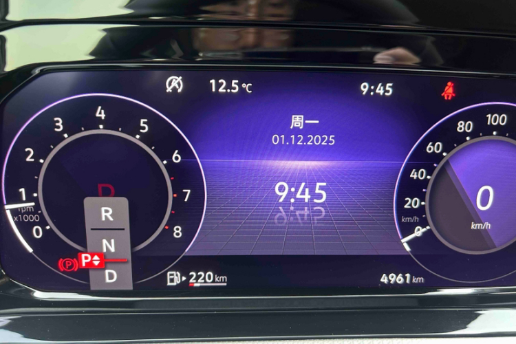 大众 高尔夫 2024款 280TSI DSG Pro 50年传奇版中控内饰15