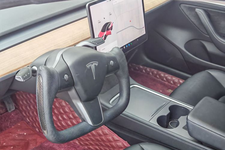 特斯拉 Model 3 2021款 标准续航后驱升级版 3D6中控内饰7002