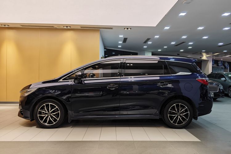 比亚迪 宋MAX 2017款 1.5T 自动智联精英型 7座车身外观6002