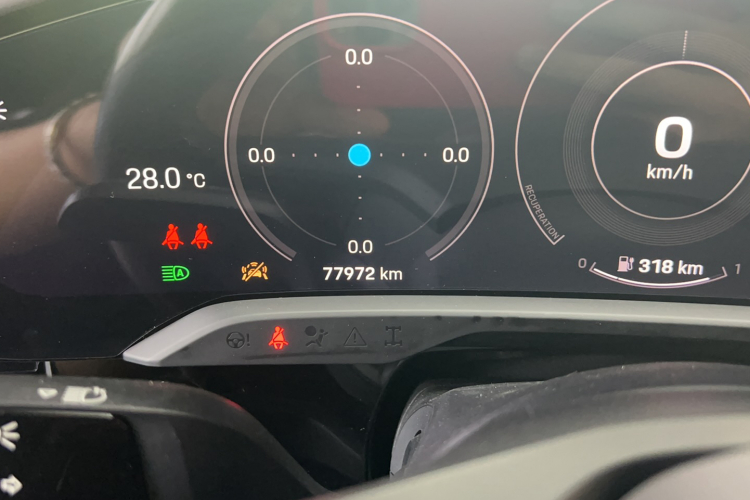 保时捷 2019款 Taycan 4S中控内饰15