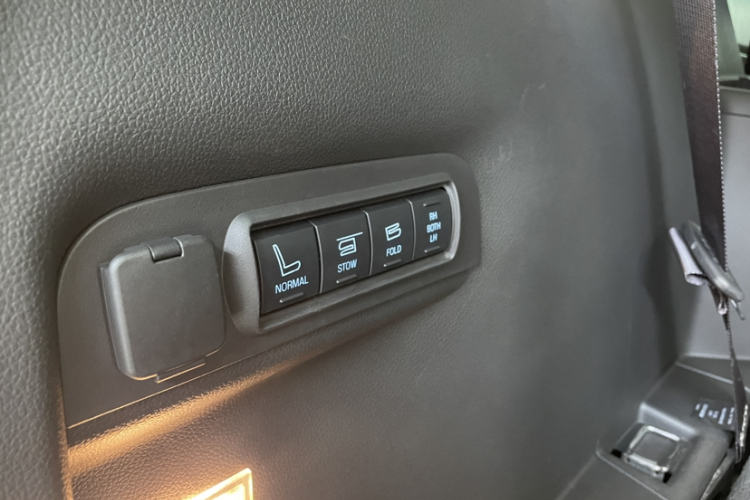 福特 探险者(进口) 2013款 3.5L 尊享型中控内饰7004