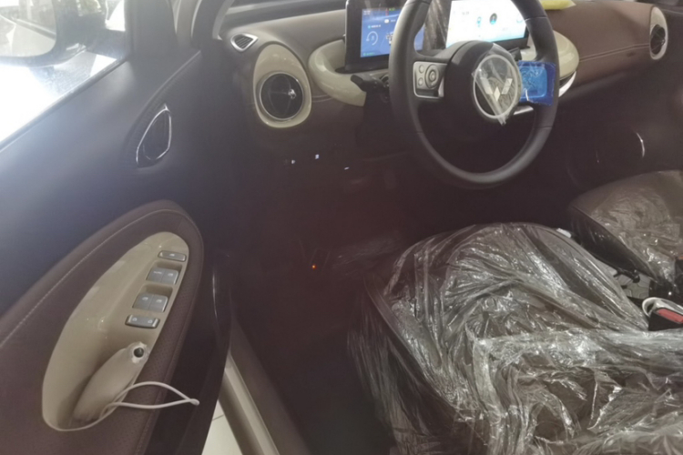 五菱汽车 五菱缤果 2024款 333km 悦享款中控内饰7002