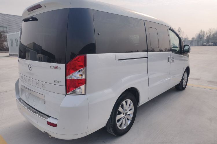 江汽集团 瑞风M5 2017款 2.0T 汽油双离合商务版车身外观6005