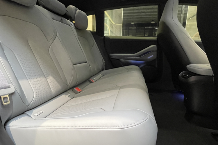 蔚来ET5T 2023款 75kWh Touring中控内饰7006