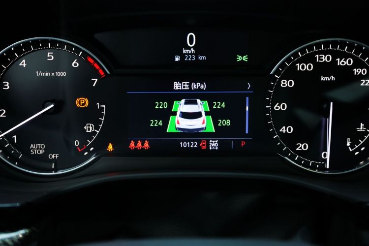 凯迪拉克XT5 2022款 2.0T 四驱尊贵型中控内饰15