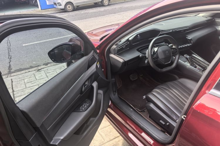 标致508 2021款 508L 400THP PureTech 驾控版中控内饰7002