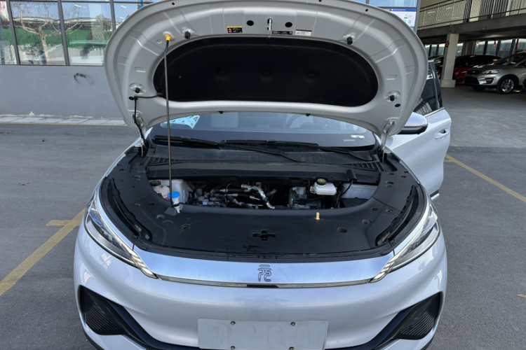 比亚迪 元PLUS 2022款 430KM 尊贵型局部细节24