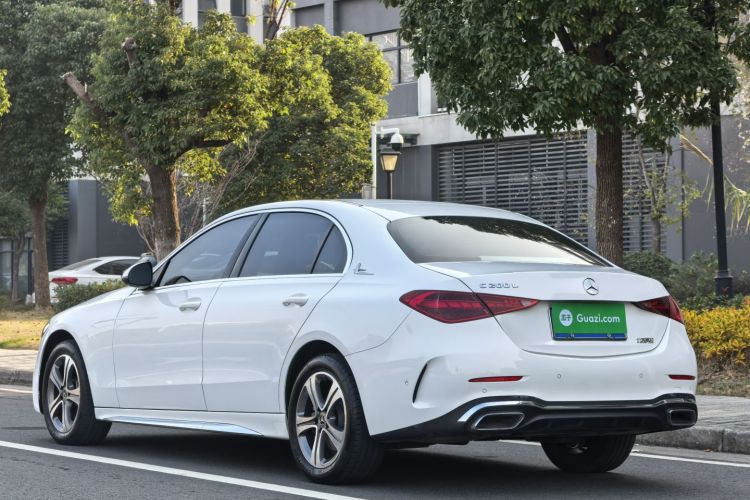 奔驰C级 2022款 改款 C 200 L 运动版车身外观6004