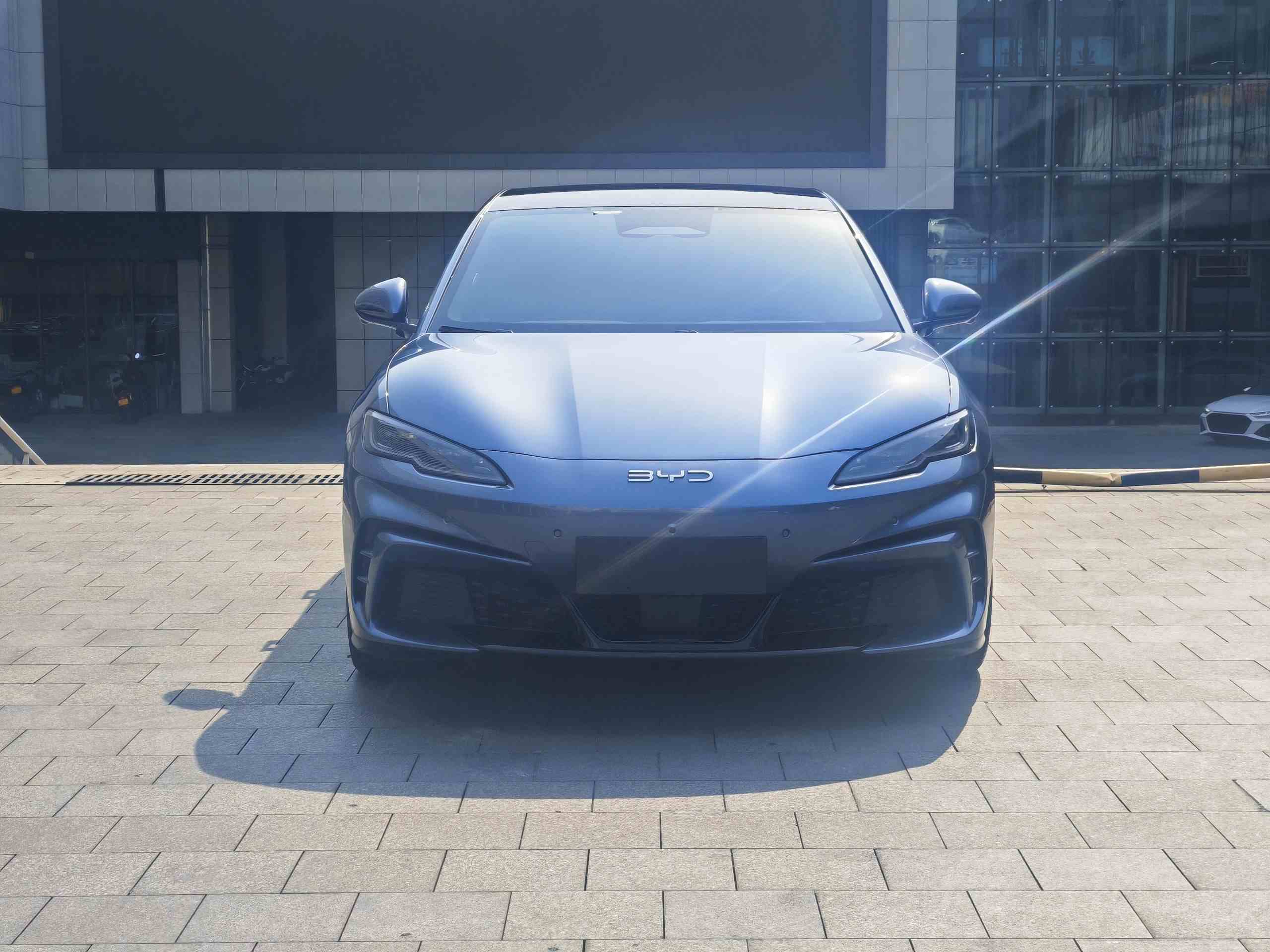 比亚迪 海豹06GT 2025款 智驾版 605热浪版(2)