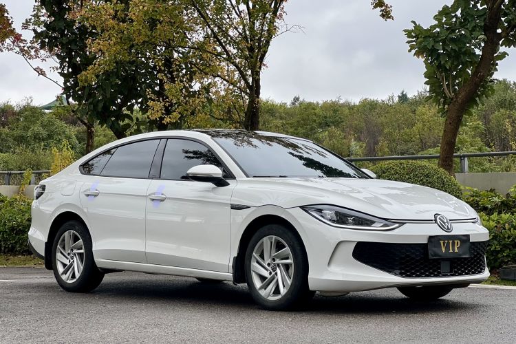 大众 2023款 凌渡L 280TSI DSG炫辣版车身外观6006