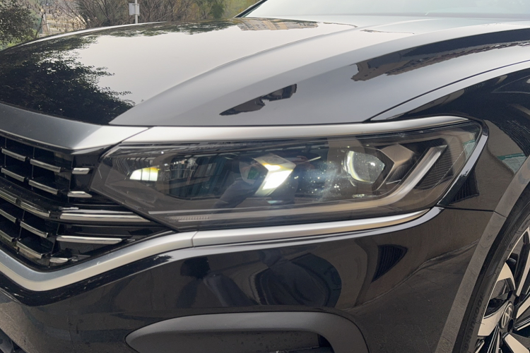 大众 帕萨特 2024款 330TSI 精英版车身外观6008