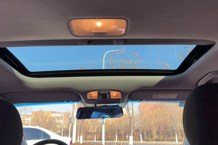 现代 领动 2016款 1.6L 自动智炫·精英型局部细节22