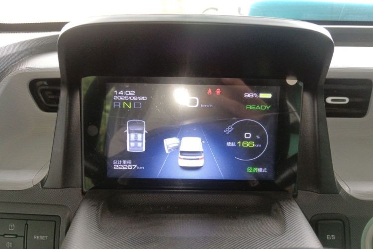 五菱汽车 宏光MINIEV 2021款 马卡龙臻享款 三元锂中控内饰15