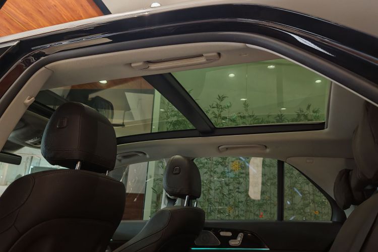 奔驰GLE 2020款 改款 GLE 350 4MATIC 时尚型局部细节22