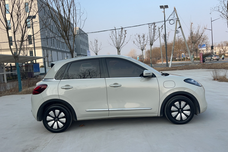 五菱汽车 五菱缤果 2023款 203km 舒享款车身外观6003