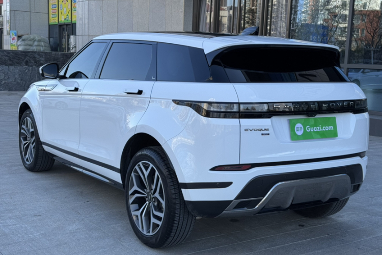 路虎 揽胜极光 2022款 改款 极光L 249PS R-Dynamic 豪华版车身外观6002