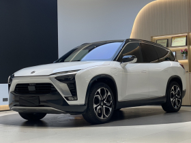 蔚来ES8 2020款 580KM 签名版 六座版