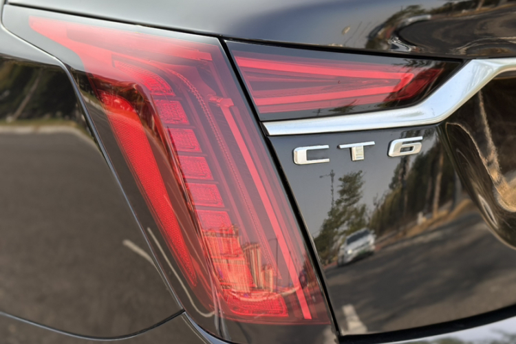 凯迪拉克CT6 2021款 28T 时尚型车身外观6011