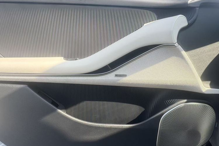 蔚来ET5T 2025款 100kWh Touring中控内饰7006