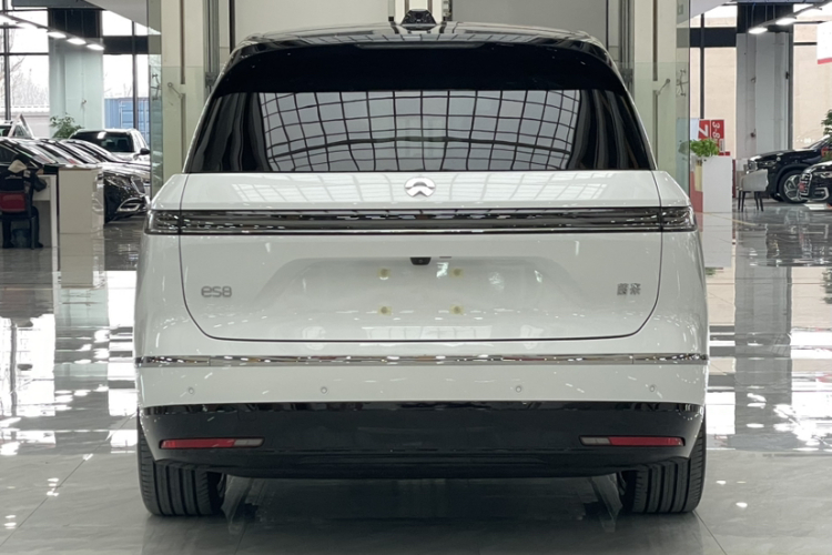 蔚来ES8 2026款 六座行政豪华版车身外观6006