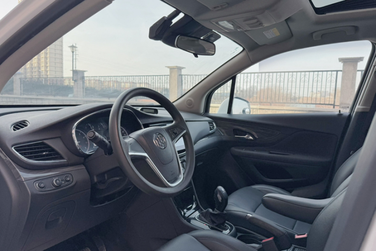 别克 昂科拉 2016款 18T 自动两驱都市领先型中控内饰7006