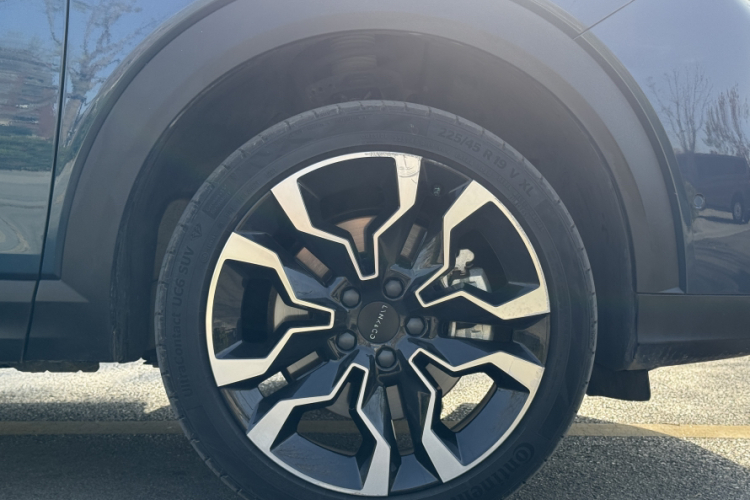 领克06 2020款 1.5T 耀Halo车身外观6009