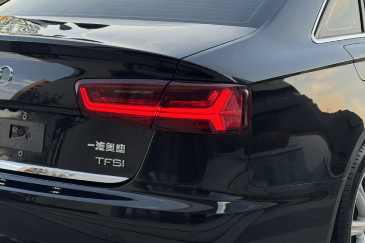 奥迪A6L 2018款 30周年年型 TFSI 进取型车身外观6006