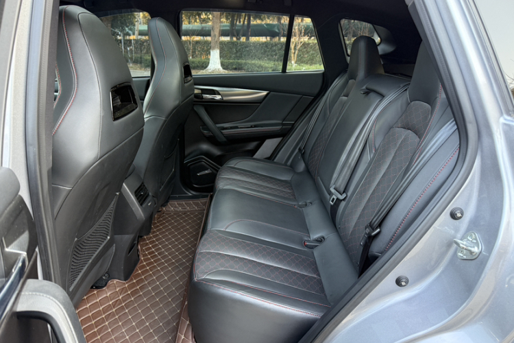 海马8S 2019款 1.6TGDI 自动炫版中控内饰7005