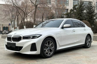 宝马i3 2024款 eDrive 35 L