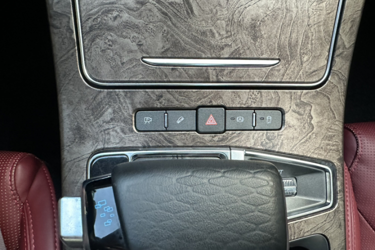 捷途X70 PLUS 2021款 1.6T DCT星 5座中控内饰7010