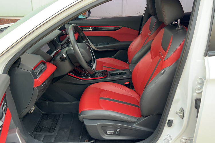 东风风神 奕炫 2022款 230T 自动追光骑士版局部细节19