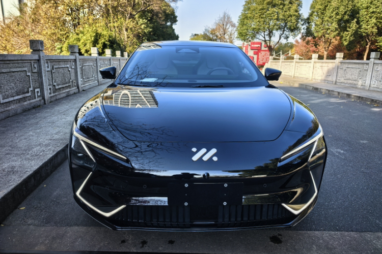 智己汽车 智己L7 2022款 Dynamic车身外观6001