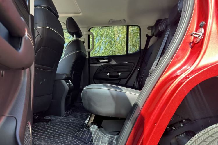 坦克300 2021款 越野版 2.0T 挑战者中控内饰7007