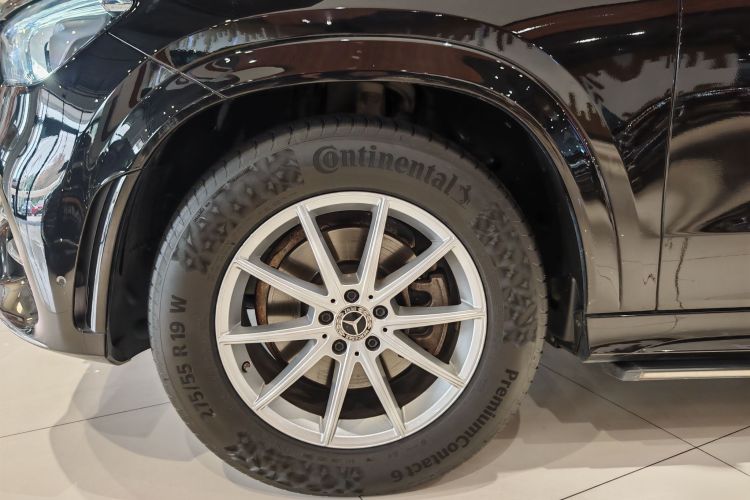 奔驰GLE 2020款 改款 GLE 350 4MATIC 时尚型车身外观6007