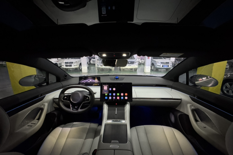 鸿蒙智行 智界S7 2024款 Max中控内饰7008