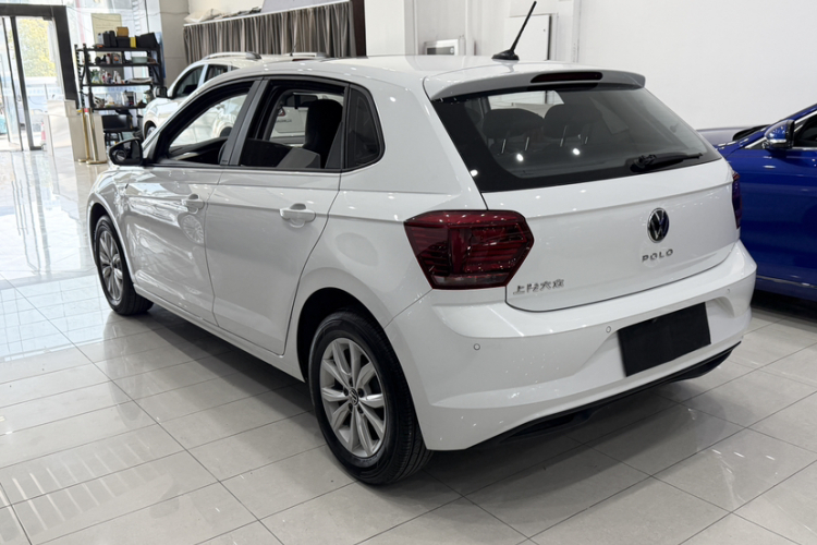 大众 Polo 2023款  Plus 1.5L 自动炫彩科技版车身外观6005