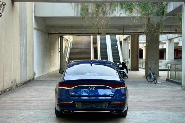 现代 菲斯塔 2019款 280TGDi 智速版 国VI车身外观6003