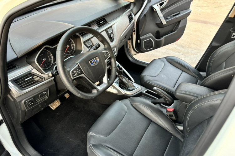 吉利汽车 远景X3 2017款 1.5L 自动精英型车身外观6003